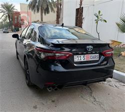 تۆیۆتا کامری